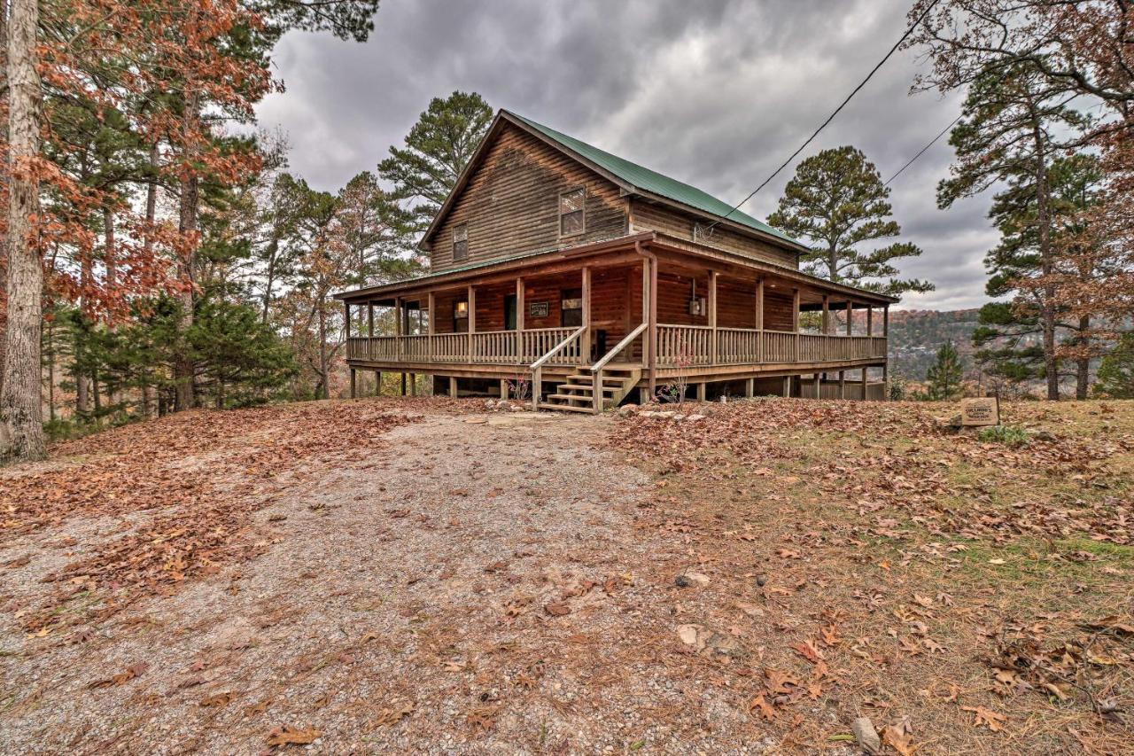Piney Bluff Retreat With Mountain Views! Villa Luaran gambar