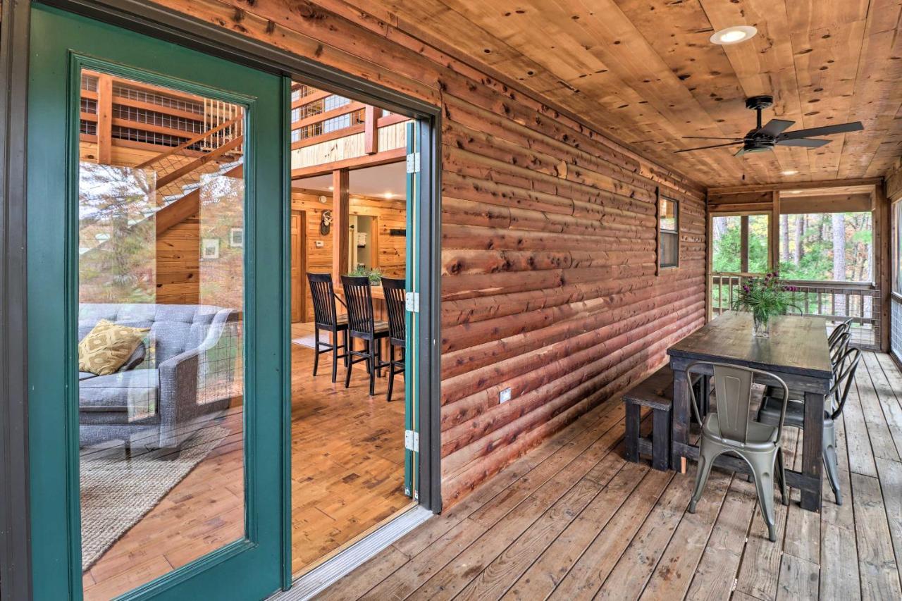 Piney Bluff Retreat With Mountain Views! Villa Luaran gambar